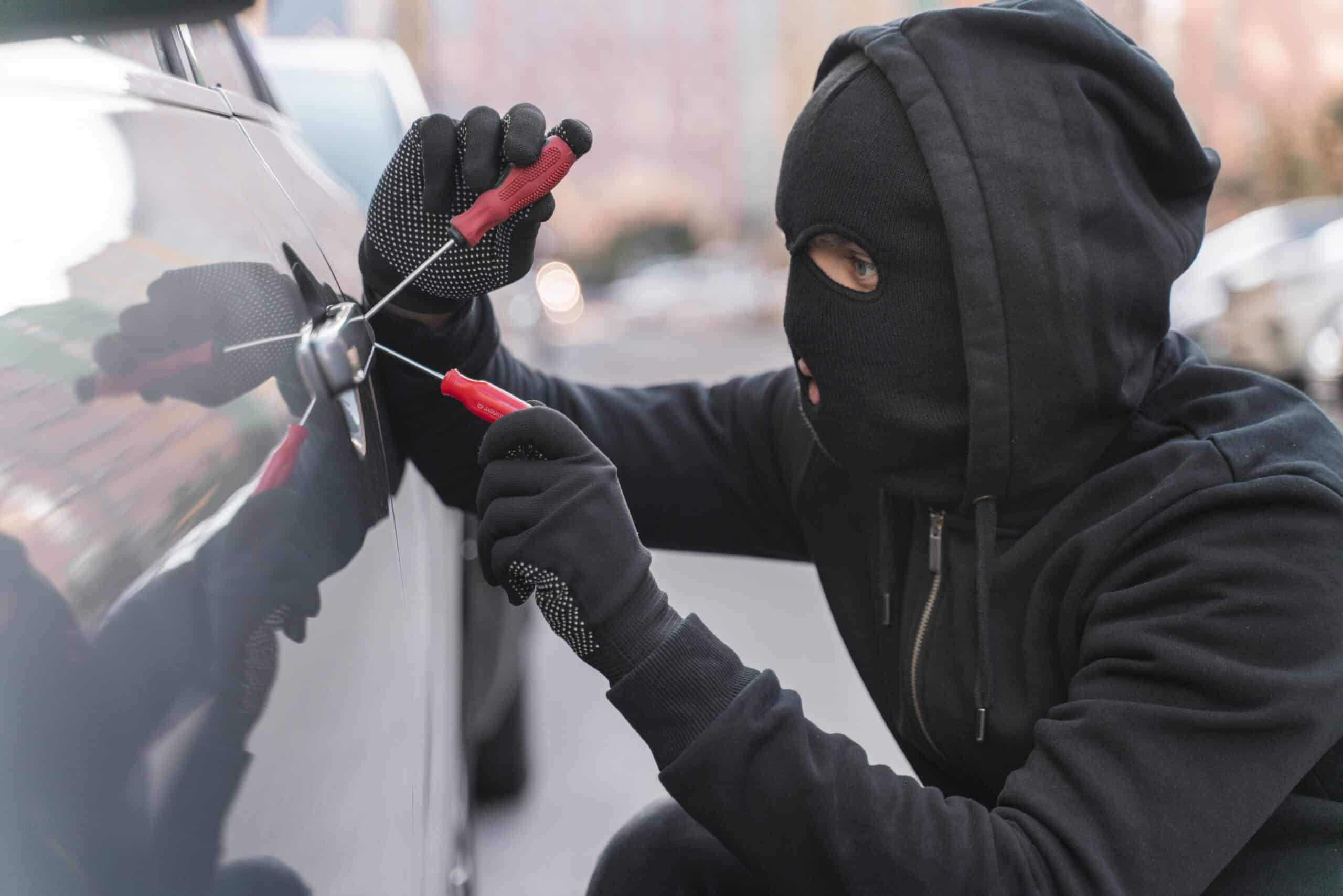Diferença entre roubo e furto na proteção veicular: saiba as diferenças!
